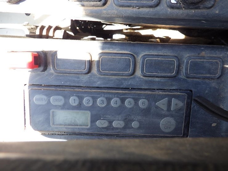 kobelco-sk85cs-3e-image-33
