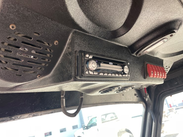 2007-polaris-ranger-700-xp-image-24