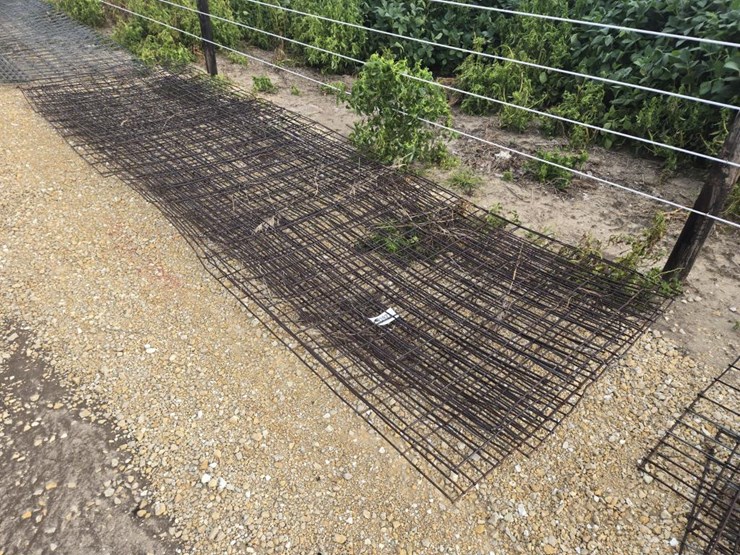 #3922-•-cattle-panels-image-1