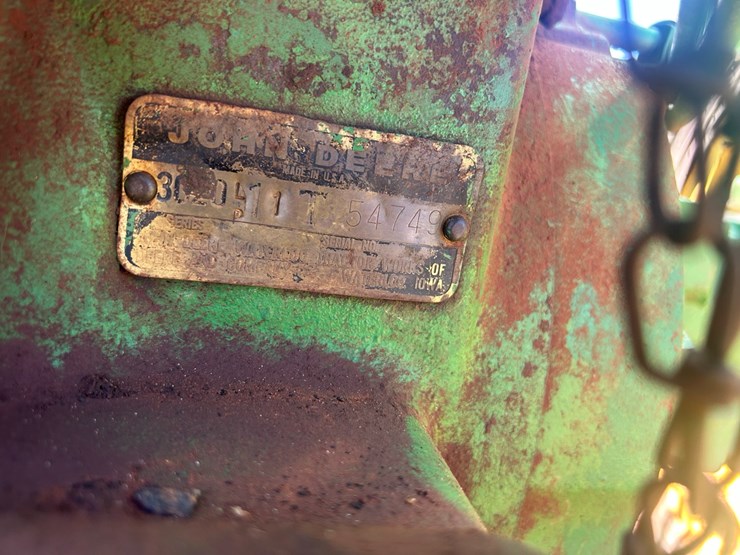 john-deere-3020-image-20