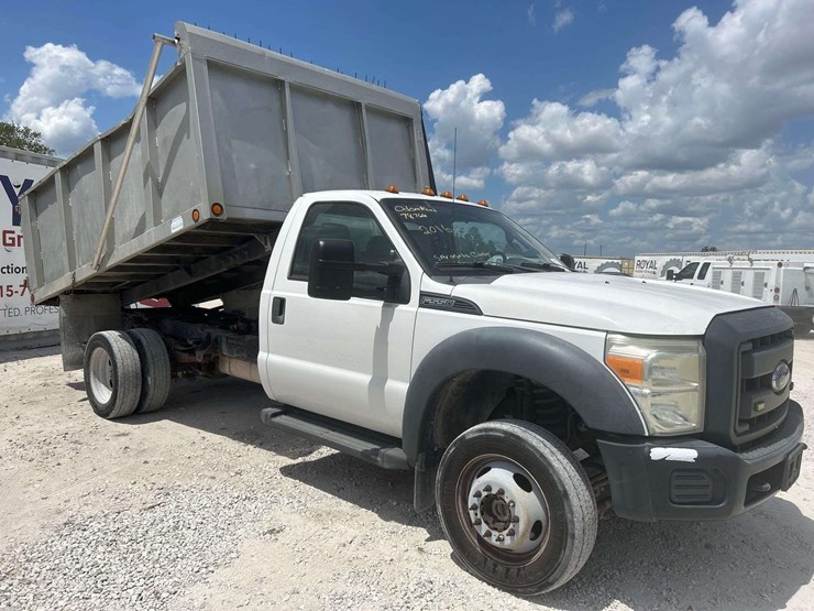 2001-sterling-l7500-image-2