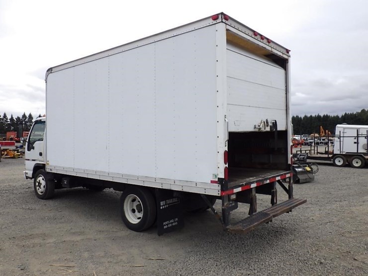 2007-gmc-5500-image-5