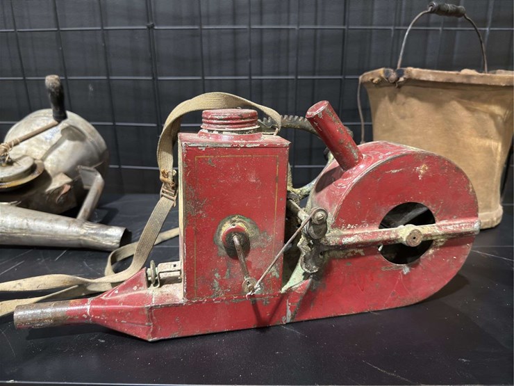 two-agricultural-dusters-“little-giant-duster”-and-a-canvas-water-pail-image-5