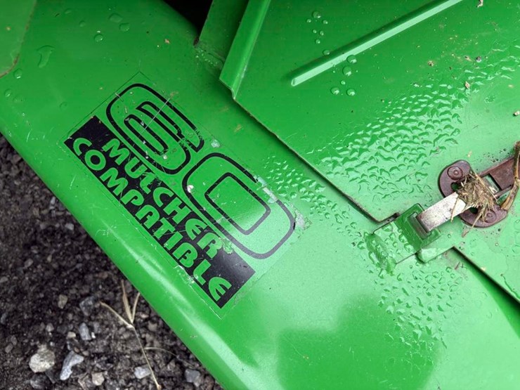 2004-john-deere-4010-image-17