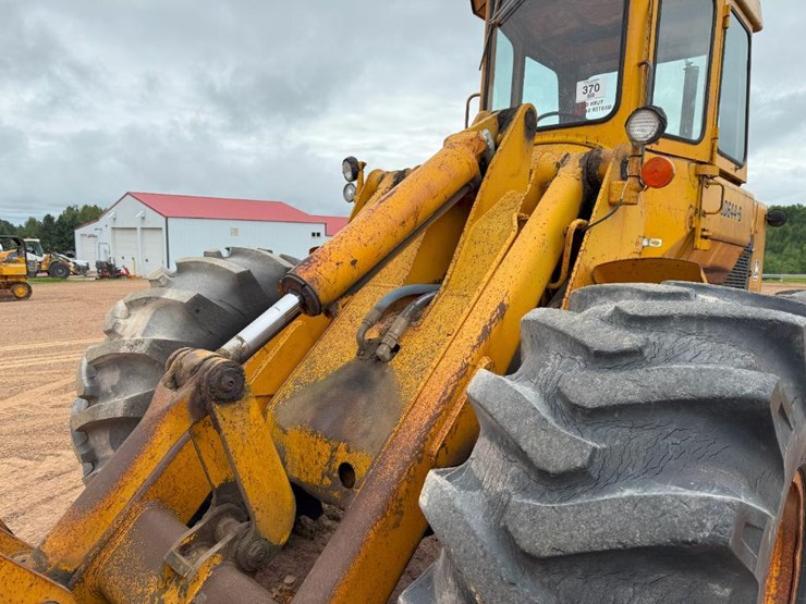 deere-644b-image-26