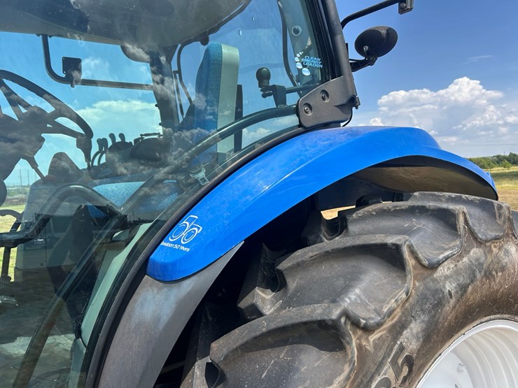 2014-new-holland-t6.175-image-12