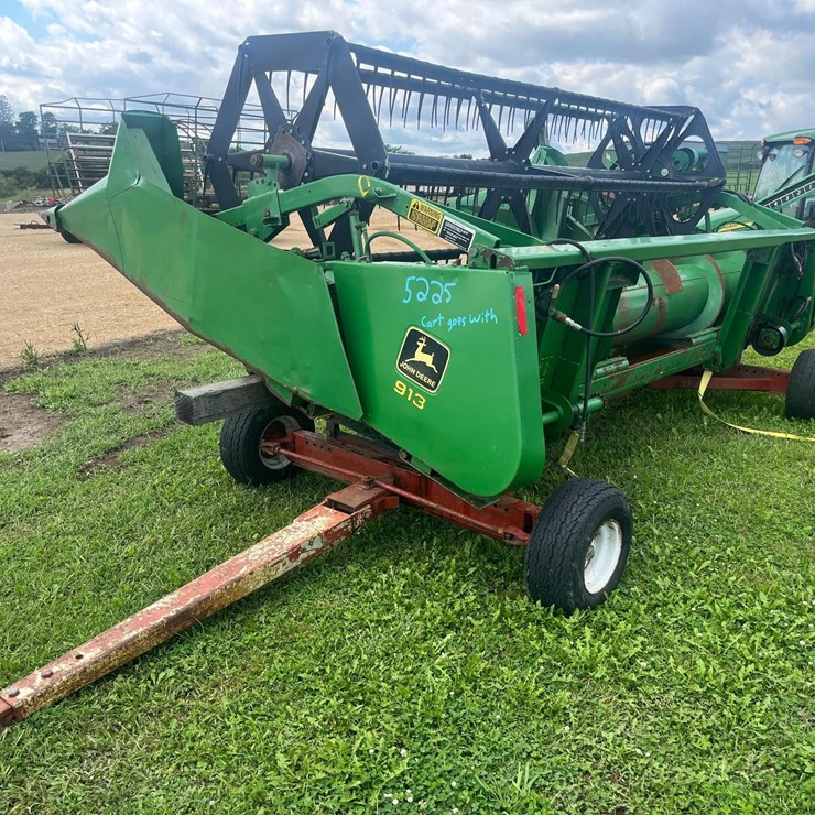 JOHN DEERE 913