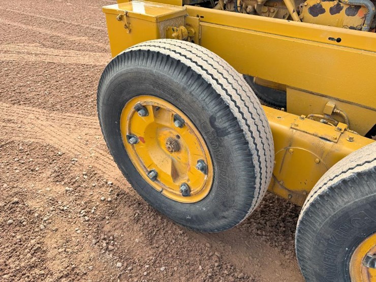 1986-fiat-allis-65b-image-13