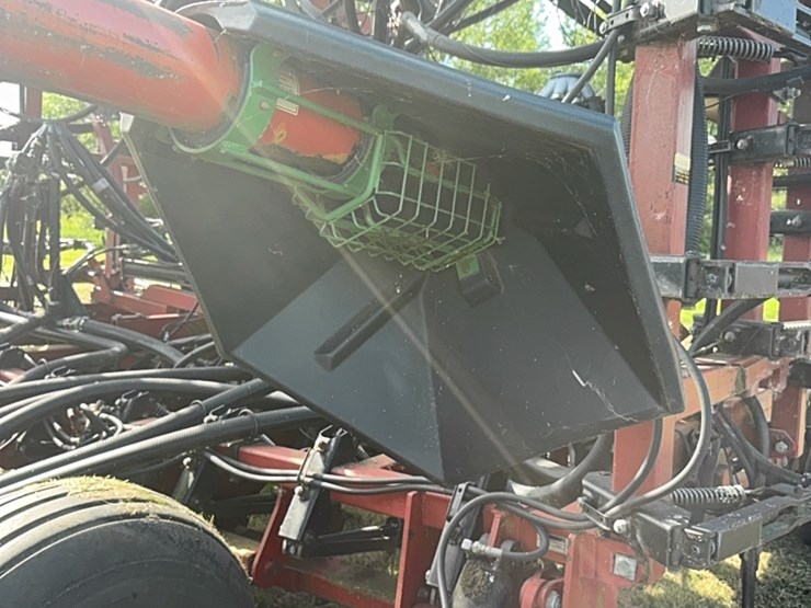 case-ih-8500-image-37