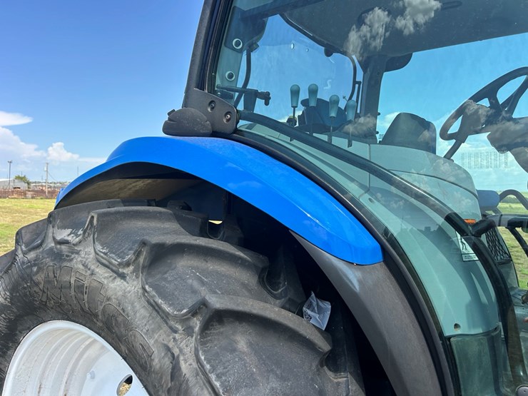 2014-new-holland-t6.175-image-30