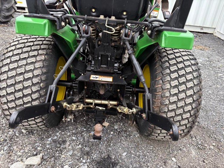 2004-john-deere-4010-image-10