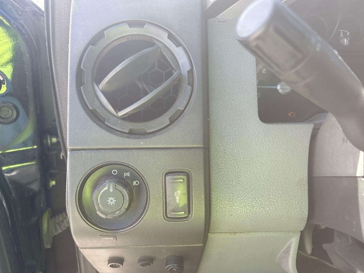 2012-ford-f350-image-15