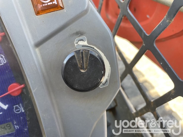 2020-kubota-svl65-2-image-32