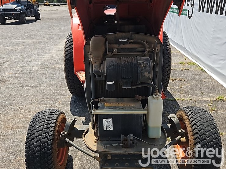 2020-kubota-l2501f-image-15
