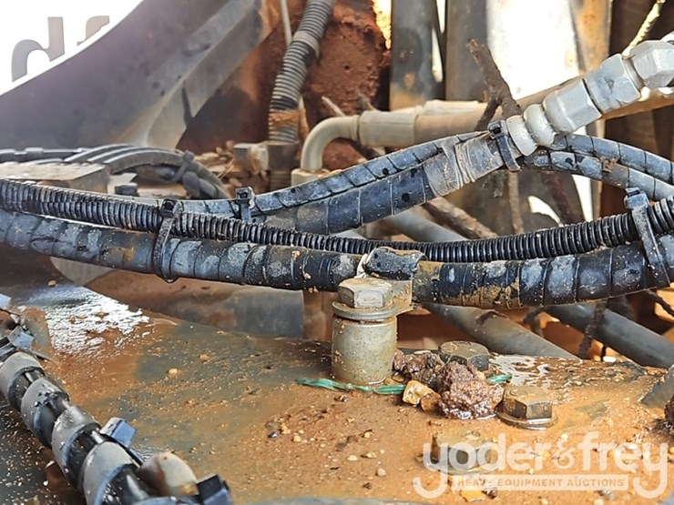 komatsu-wa380-image-36