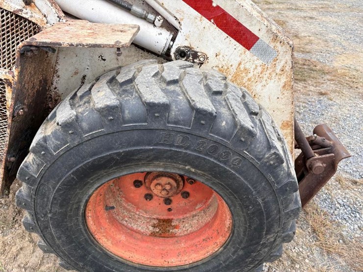 bobcat-2400-image-11