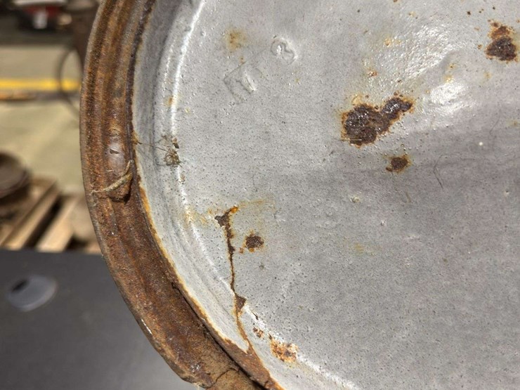 cast-iron-pots-image-11