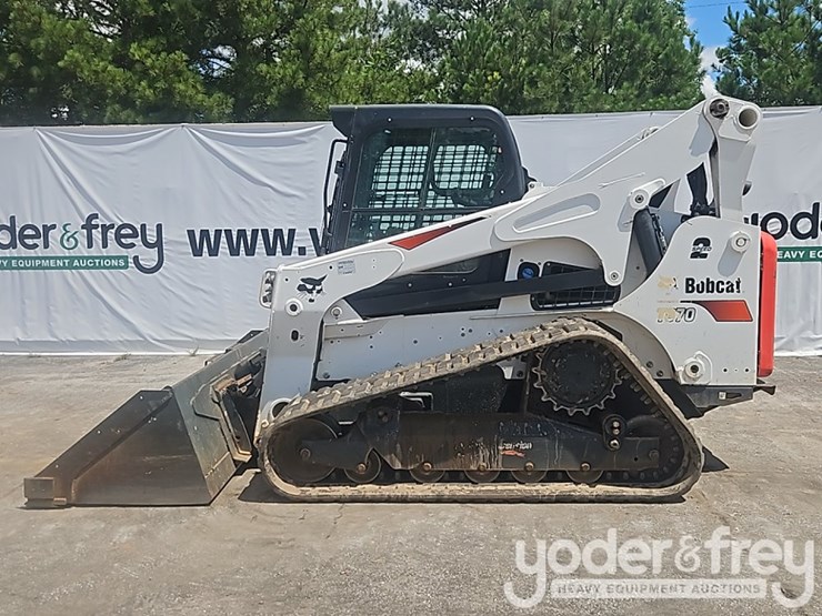 2023-bobcat-t870-image-2