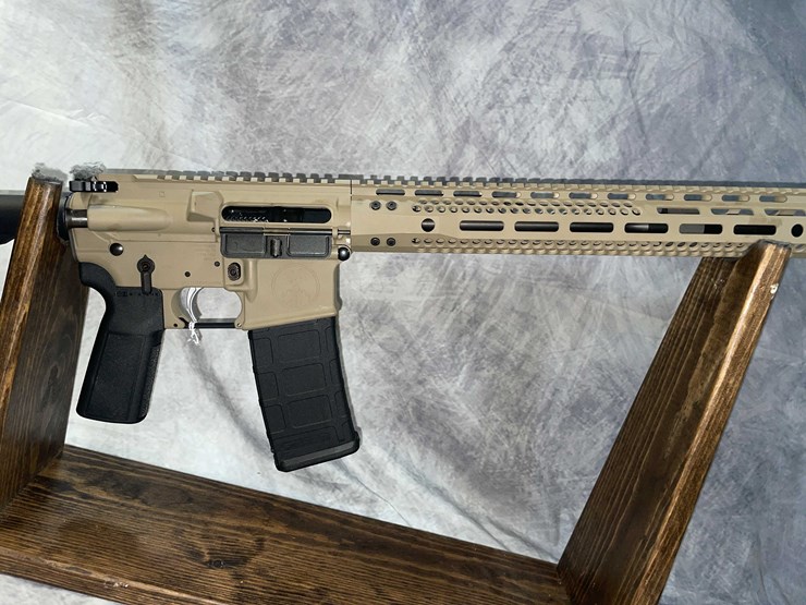 #4591-•-watchtower-arms-type-15-tactical-5.56-nato-semi-auto-rifle,-sn:-t15mwt30049600-image-6