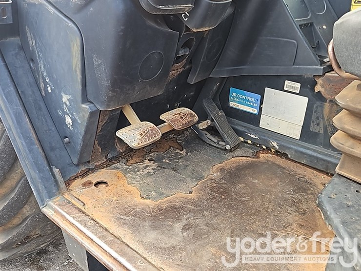 2015-jcb-510-56-image-27