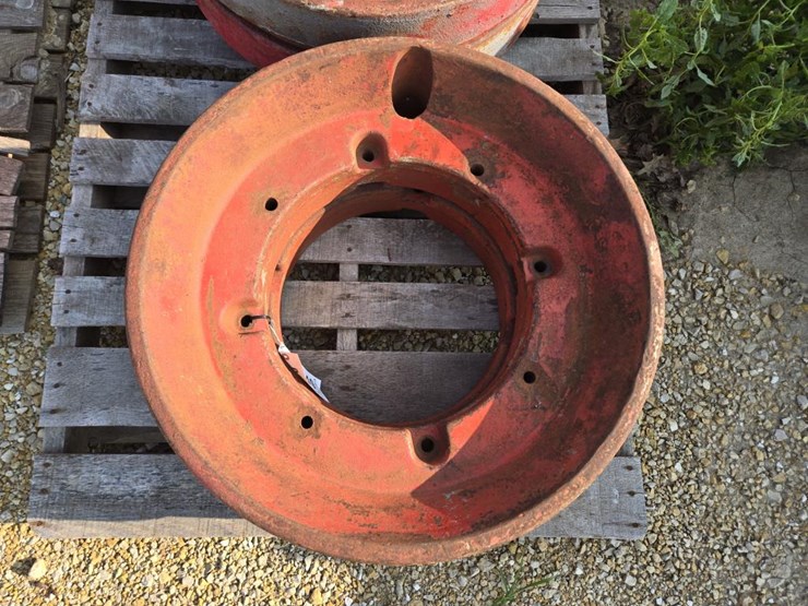 #3849-•-(2)-fendt-rear-wheel-weights-image-7