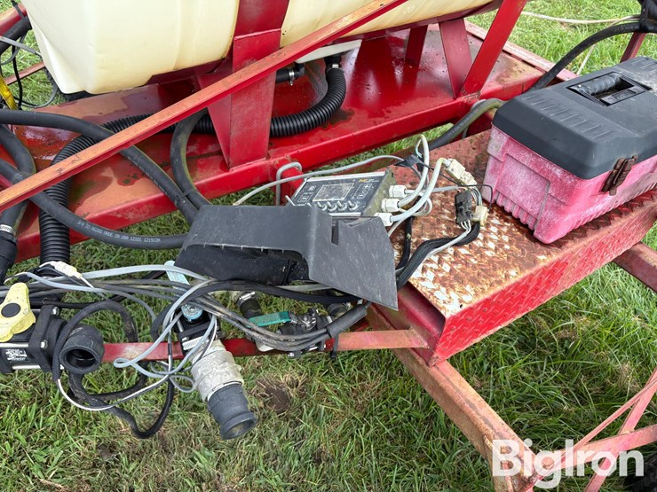 jm-innovators-inc-32.5'-pull-type-sprayer-image-11