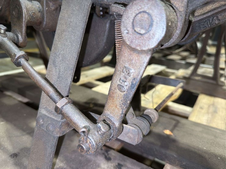 industrial-guillotine-paper-cutter-image-29