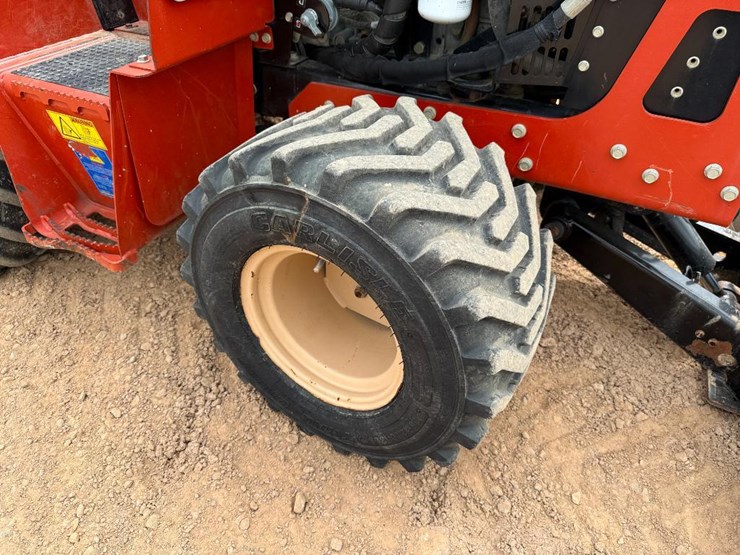 2017-ditch-witch-rt45-image-15