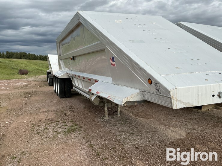 2004-travis-39-ft-image-1