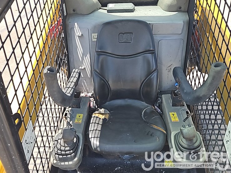 2019-caterpillar-289d-image-24