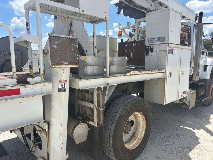 2013-international-workstar-7400-image-25