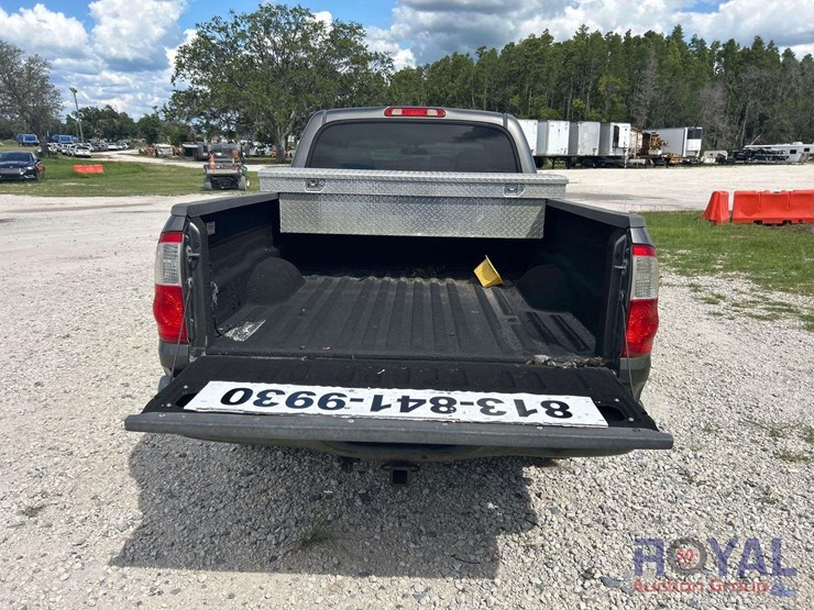 2005-toyota-tundra-image-21