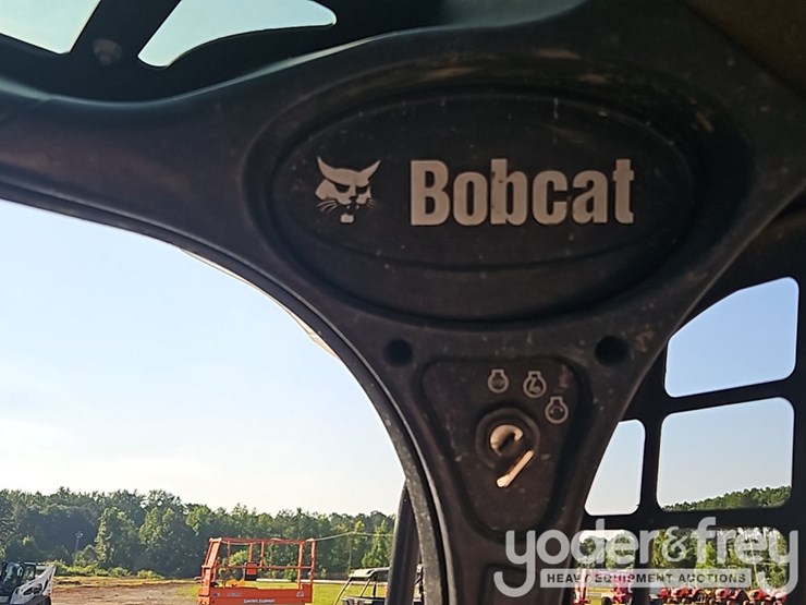 2019-bobcat-t550-image-28