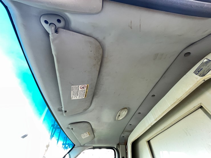 2007-ford-e350-image-22