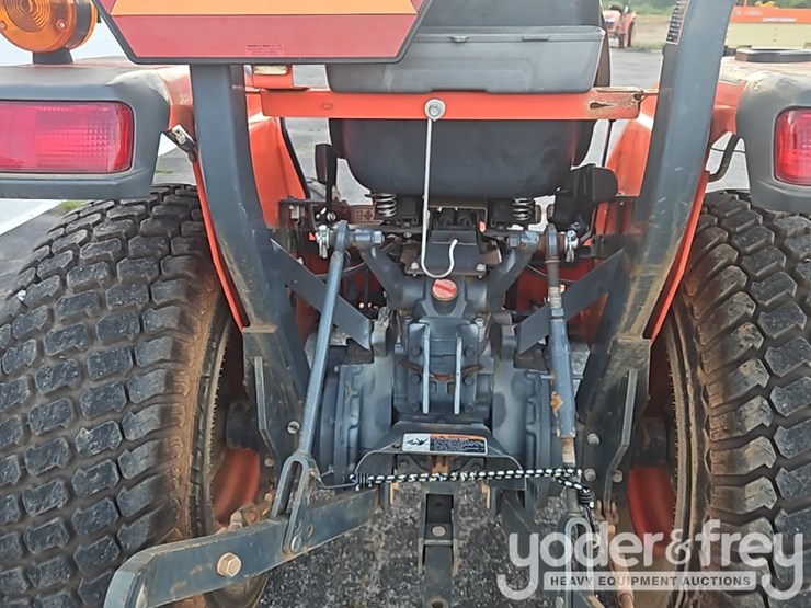 2020-kubota-l2501dt-image-20