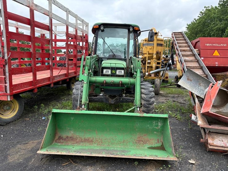 john-deere-5520-image-3