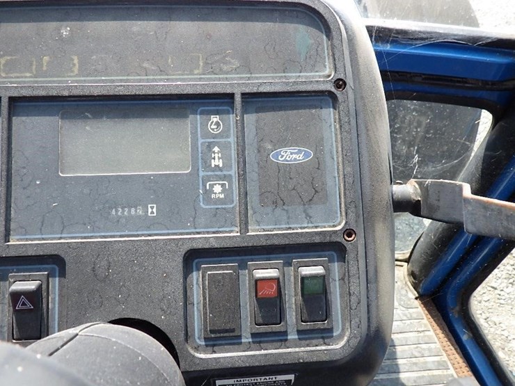 ford-8830-image-20