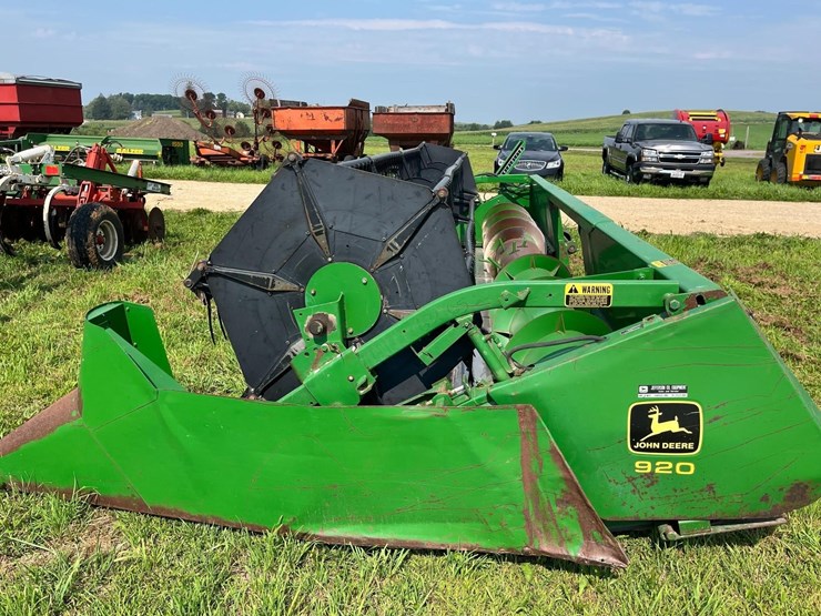john-deere-920-image-8