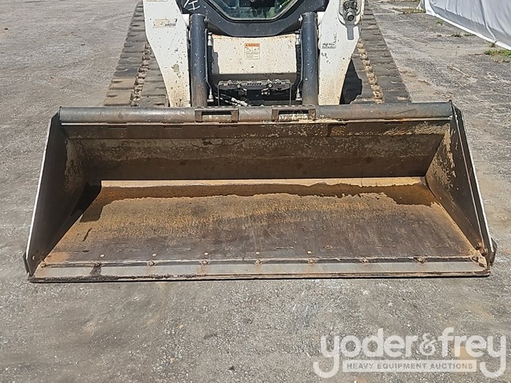 2023-bobcat-t870-image-9