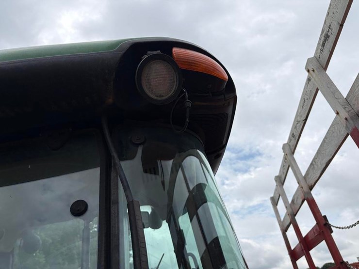 john-deere-5520-image-13
