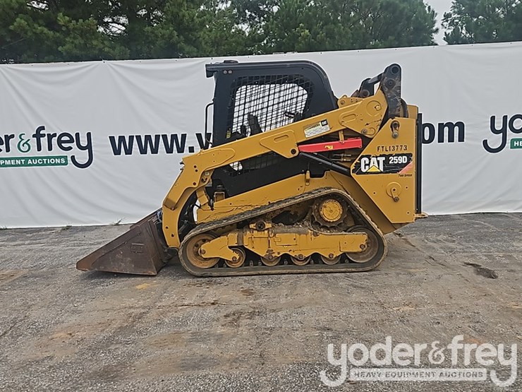 2017-caterpillar-259d-image-2