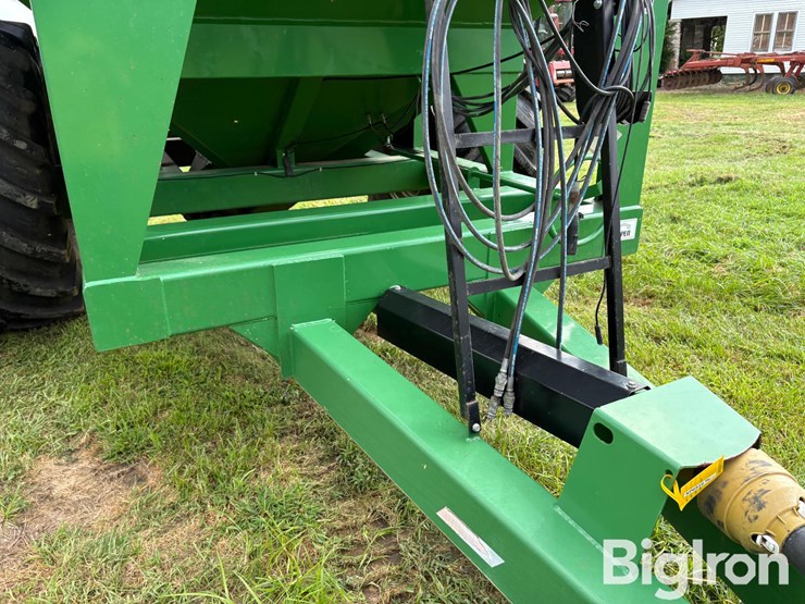 e-z-trail-870-grain-cart-image-20