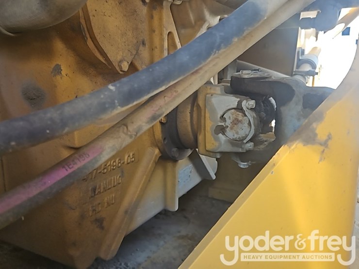 2021-caterpillar-962m-image-26