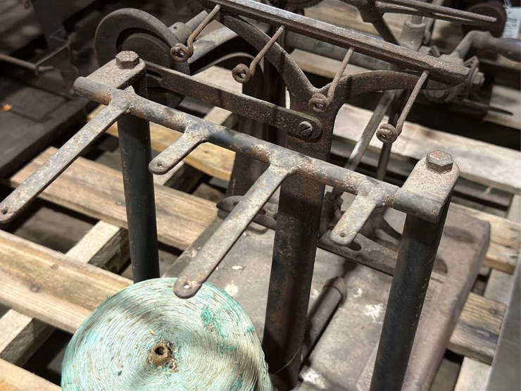 cast-iron-commercial-yarn-winder-and-counter,-embossed-with-"brown-&-sharpe-co.".-image-10