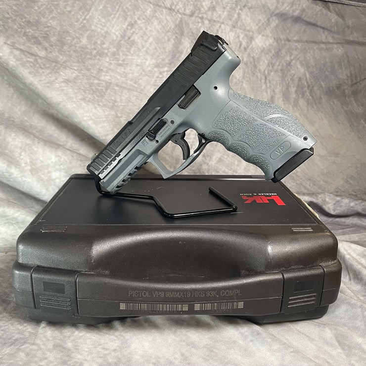#4559 • Heckler & Koch VP9 9mm Luger Semi-Auto Pistol, SN: 224-177838
