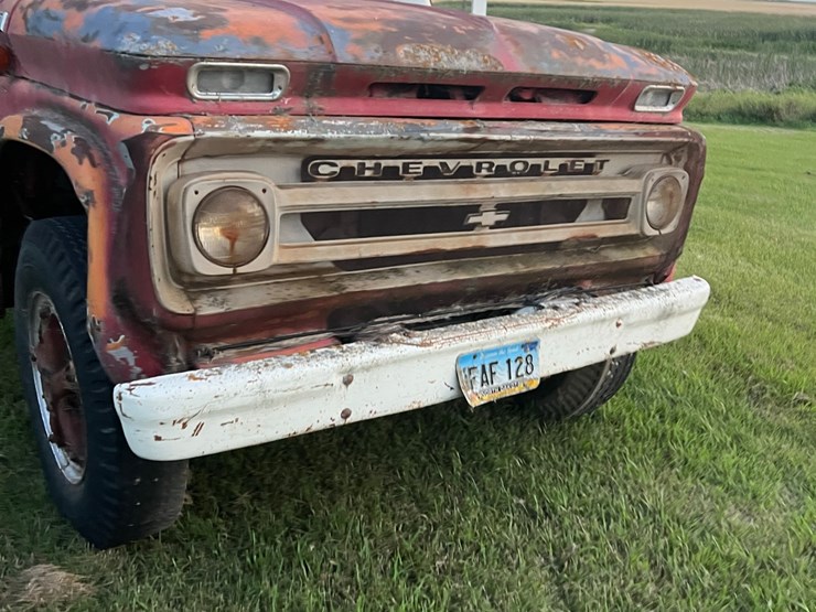 1960-chevy-truck,-not-running-image-15