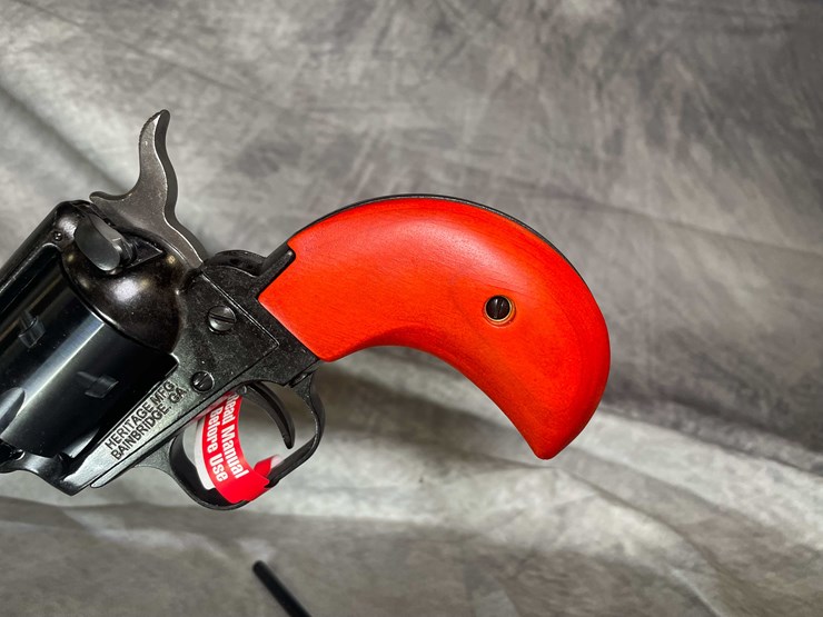 #4547-•-heritage-barkeep-22lr-revolver,-sn:-1bh741831-image-15