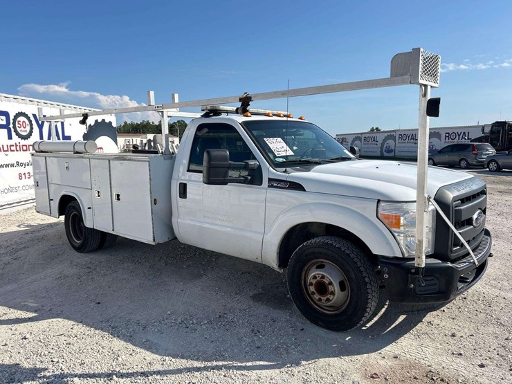 2011-ford-f350-image-2