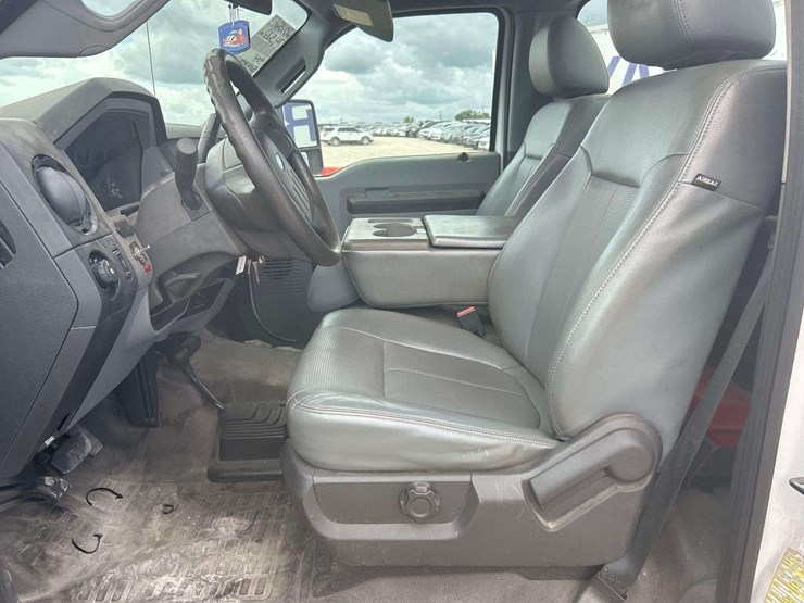 2015-ford-f450-image-13