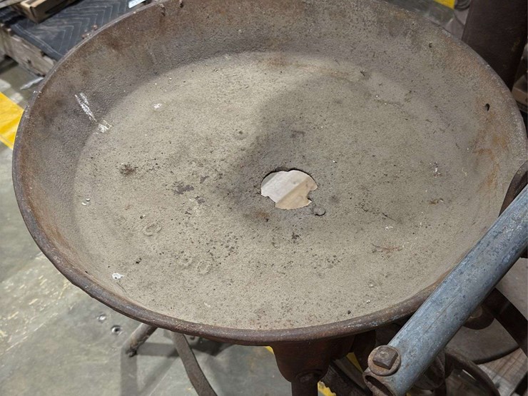 blacksmith-forge-blowers,-forge,-&-branding-iron-free-air-image-14